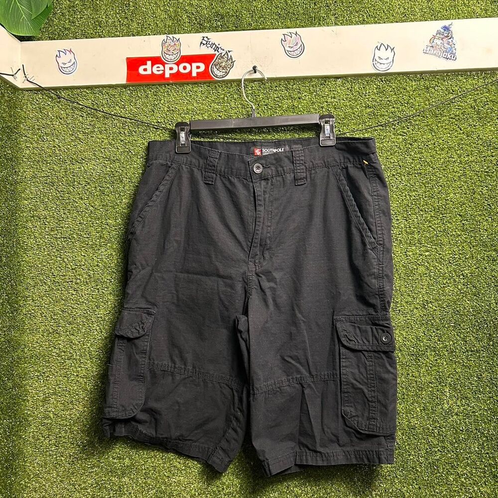 Southpole Men's Black and Navy Shorts